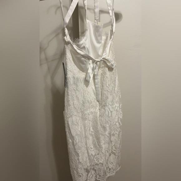 White lace dress - Picture 2 of 2
